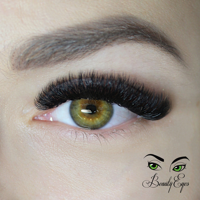 Work with 'Beauty Eyes' Eyelashes